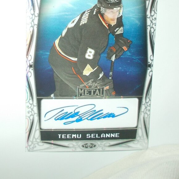 Teemu Selanne 2024 Leaf Metal Hockey Legends /6 AUTOGRAPH Anaheim Mighty Ducks - Picture 7 of 8